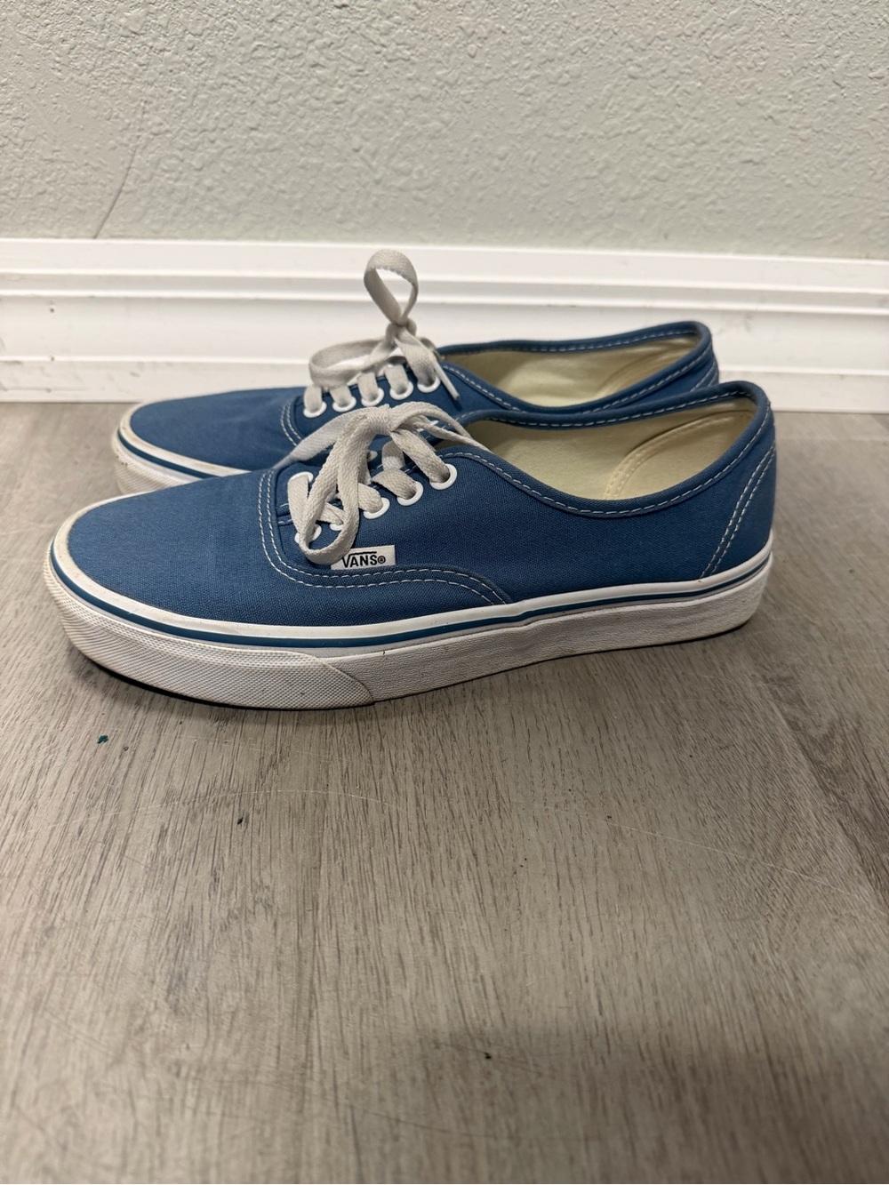 Vans Black Leopard High-Top & Blue Canvas Low-Top Sneakers size 8 & 8.5 - Picture 10 of 12